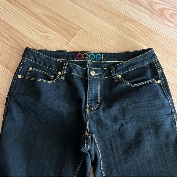COOGI Dark Wash Low Rise Jeans Women’s 9/10 - Picture 2 of 11